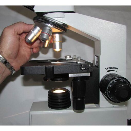 استیج و لنزهای شیئی میکروسکوپ بیولوژی 1600 برابر مدل xsz-801bn با لامپ روشن