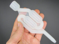 نمای نزدیکی قفل هوای پلاستیکی ارزان قیمت مناسب آزمایش تخمیر
